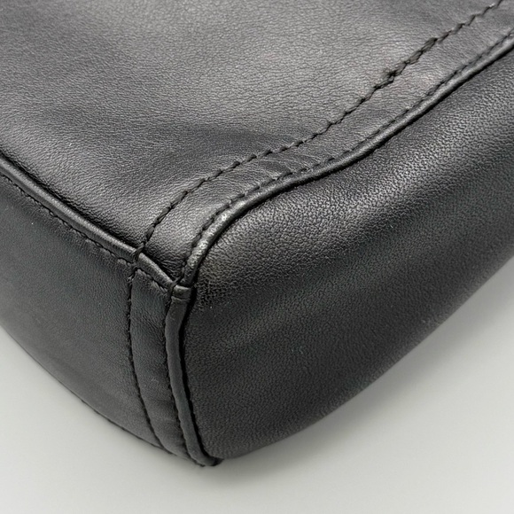 EUC Lo & Sons Pearl Convertible Crossbody Purse, in Black Nappa Leather - Picture 15 of 16